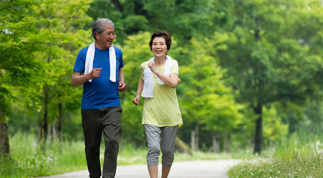 「老いる」とは「生きること」――日本高齢者の健康生活に迫る特写
